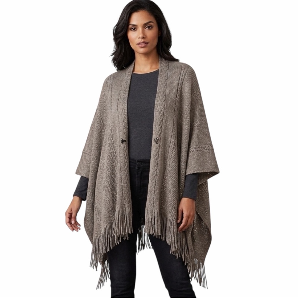 WHITE HOUSE BLACK MARKET Woman’s 
 Ruana Wrap Size Small
